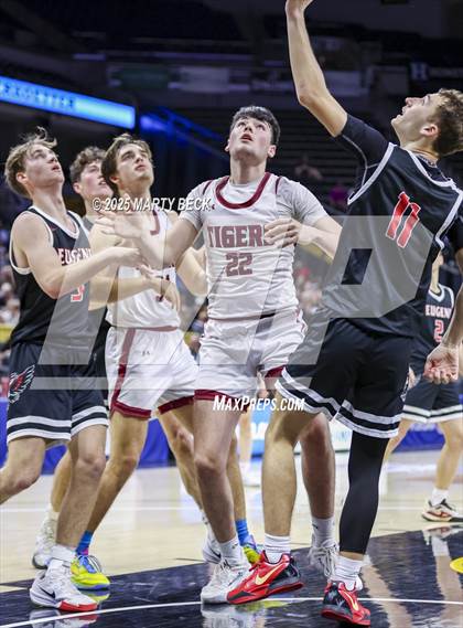 Thumbnail 1 in Canton vs Eugene (MSHSAA Class 2 Championship) photogallery.