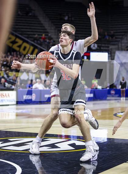 Thumbnail 2 in Canton vs Eugene (MSHSAA Class 2 Championship) photogallery.
