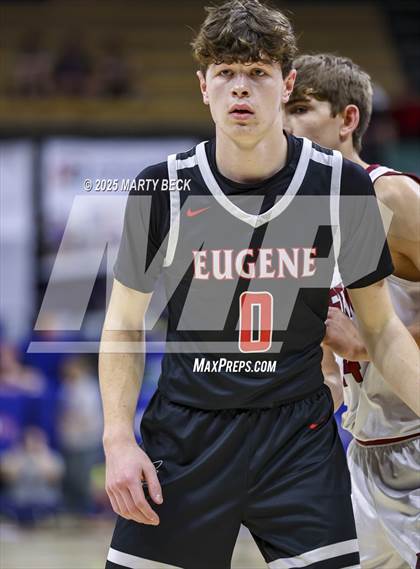 Thumbnail 1 in Canton vs Eugene (MSHSAA Class 2 Championship) photogallery.
