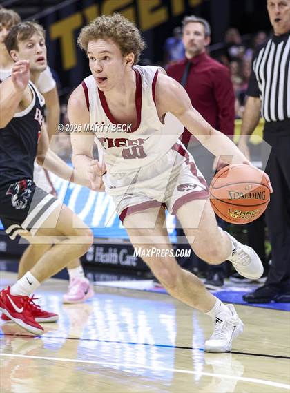 Thumbnail 1 in Canton vs Eugene (MSHSAA Class 2 Championship) photogallery.