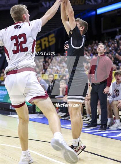 Thumbnail 2 in Canton vs Eugene (MSHSAA Class 2 Championship) photogallery.