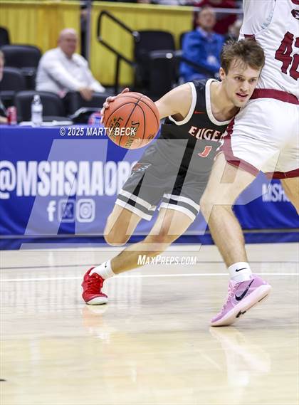 Thumbnail 1 in Canton vs Eugene (MSHSAA Class 2 Championship) photogallery.