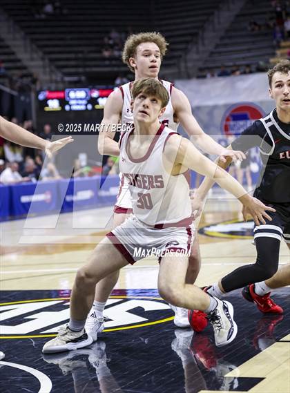 Thumbnail 3 in Canton vs Eugene (MSHSAA Class 2 Championship) photogallery.