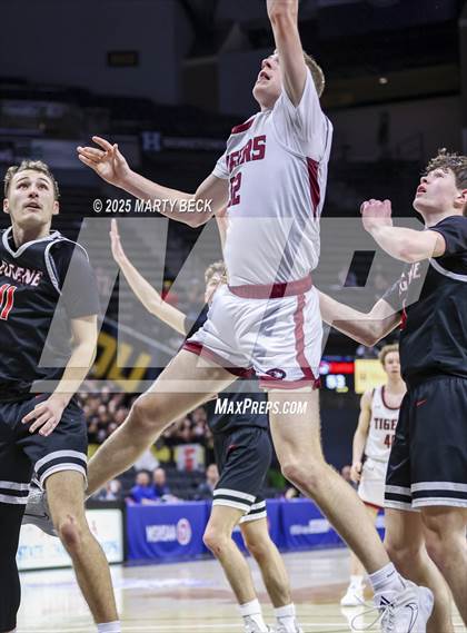 Thumbnail 3 in Canton vs Eugene (MSHSAA Class 2 Championship) photogallery.