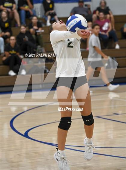 Thumbnail 2 in Orland vs Red Bluff (Eileen Mason Invitational) photogallery.