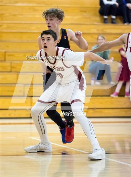 Thumbnail 3 in Clovis West vs. Oaks Christian photogallery.