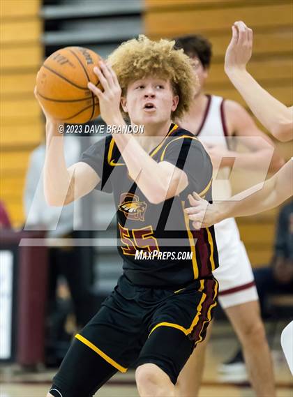 Thumbnail 1 in Clovis West vs. Oaks Christian photogallery.