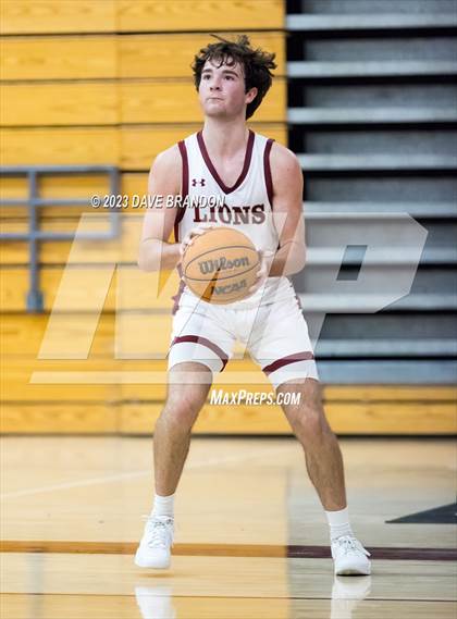 Thumbnail 2 in Clovis West vs. Oaks Christian photogallery.