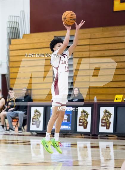 Thumbnail 3 in Clovis West vs. Oaks Christian photogallery.