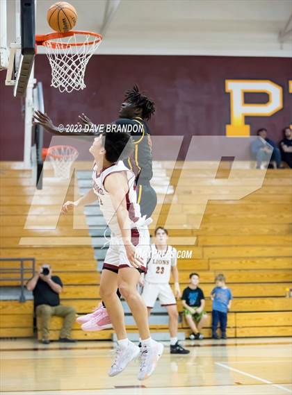 Thumbnail 1 in Clovis West vs. Oaks Christian photogallery.