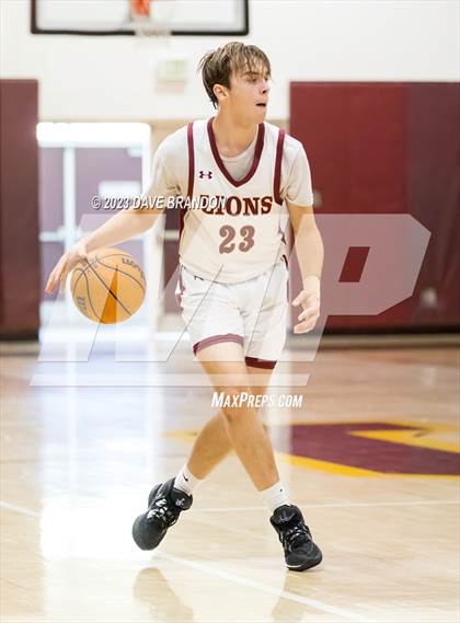 Thumbnail 1 in Clovis West vs. Oaks Christian photogallery.