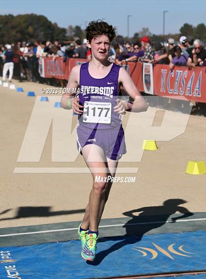 Thumbnail 1 in NCHSAA 4A Championship photogallery.