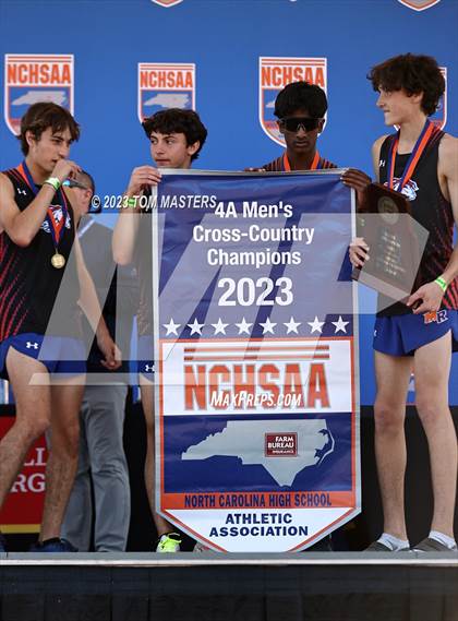 Thumbnail 1 in NCHSAA 4A Championship photogallery.
