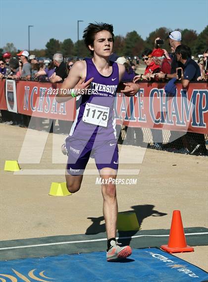Thumbnail 1 in NCHSAA 4A Championship photogallery.