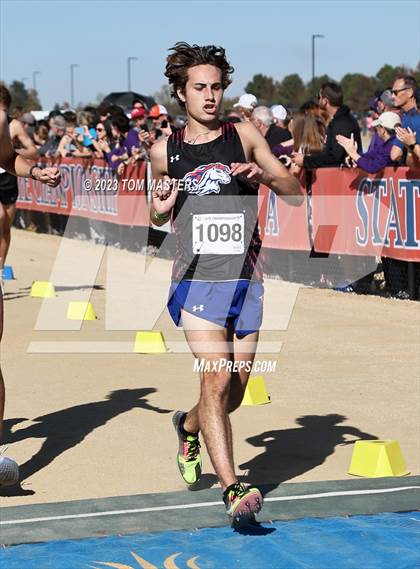 Thumbnail 1 in NCHSAA 4A Championship photogallery.