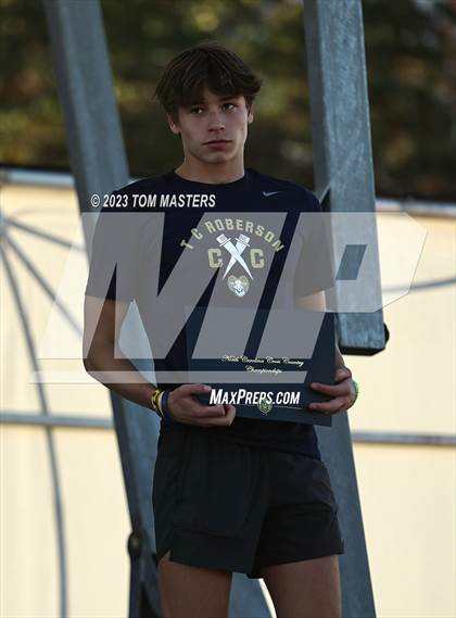 Thumbnail 1 in NCHSAA 4A Championship photogallery.