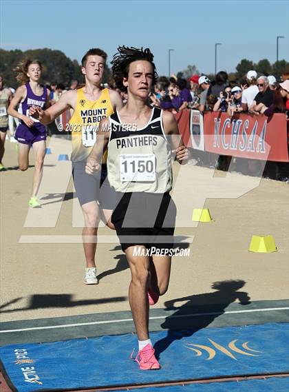 Thumbnail 1 in NCHSAA 4A Championship photogallery.