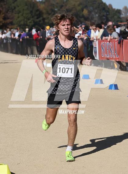 Thumbnail 1 in NCHSAA 4A Championship photogallery.