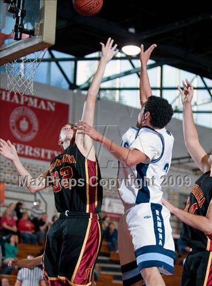Thumbnail 1 in Ramona vs. Esperanza (Orange Holiday Classic) photogallery.