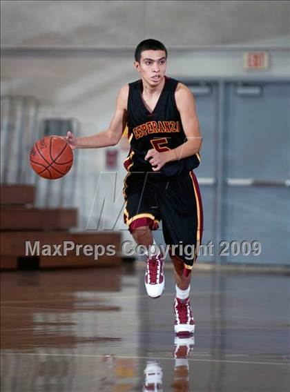 Thumbnail 3 in Ramona vs. Esperanza (Orange Holiday Classic) photogallery.