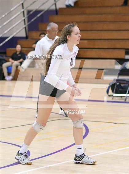 Thumbnail 2 in Elk Grove vs. Whitney (CIF SJS D2 Final) photogallery.