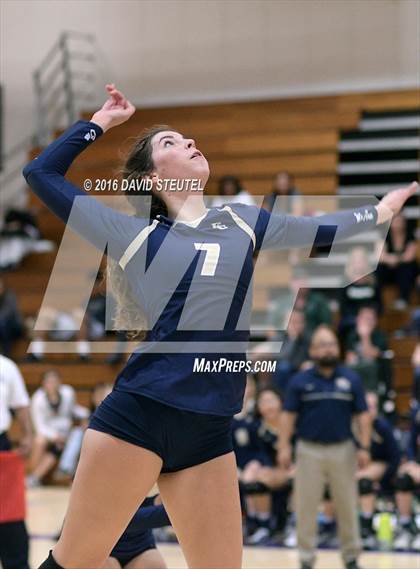 Thumbnail 2 in Elk Grove vs. Whitney (CIF SJS D2 Final) photogallery.