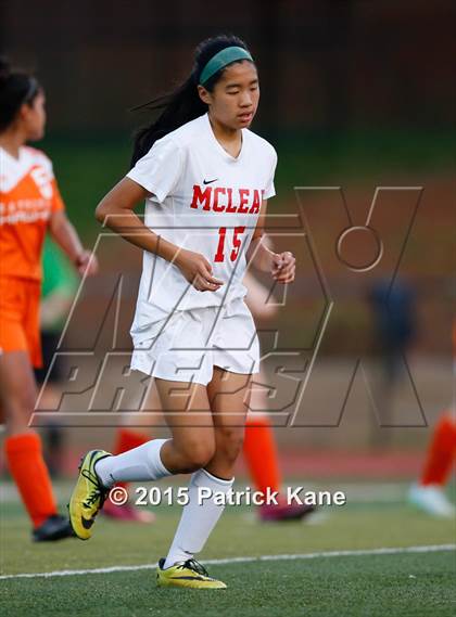 Thumbnail 2 in Hayfield @ McLean (VHSL 6A Conf 6 Quarterfinal) photogallery.
