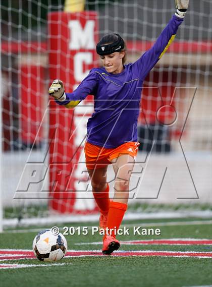 Thumbnail 2 in Hayfield @ McLean (VHSL 6A Conf 6 Quarterfinal) photogallery.