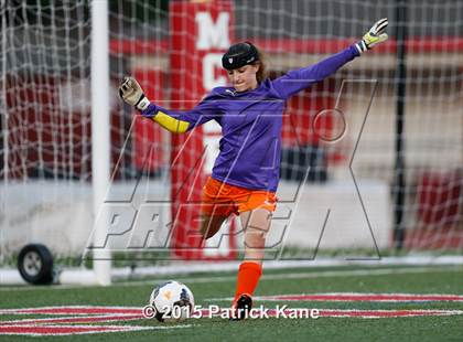 Thumbnail 3 in Hayfield @ McLean (VHSL 6A Conf 6 Quarterfinal) photogallery.