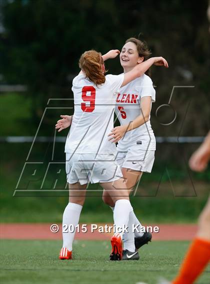 Thumbnail 2 in Hayfield @ McLean (VHSL 6A Conf 6 Quarterfinal) photogallery.