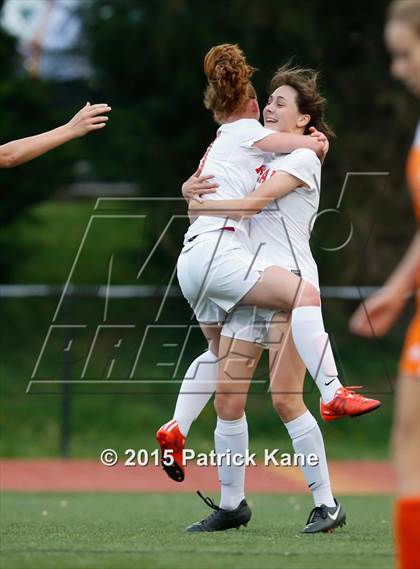 Thumbnail 3 in Hayfield @ McLean (VHSL 6A Conf 6 Quarterfinal) photogallery.