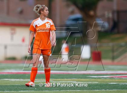 Thumbnail 1 in Hayfield @ McLean (VHSL 6A Conf 6 Quarterfinal) photogallery.