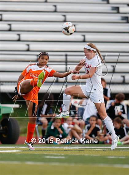 Thumbnail 1 in Hayfield @ McLean (VHSL 6A Conf 6 Quarterfinal) photogallery.