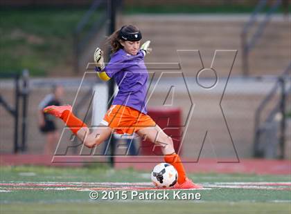 Thumbnail 2 in Hayfield @ McLean (VHSL 6A Conf 6 Quarterfinal) photogallery.