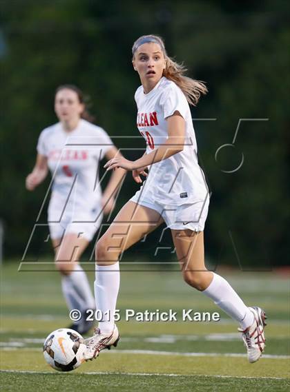 Thumbnail 2 in Hayfield @ McLean (VHSL 6A Conf 6 Quarterfinal) photogallery.