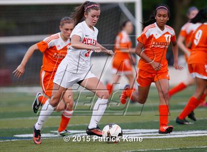 Thumbnail 2 in Hayfield @ McLean (VHSL 6A Conf 6 Quarterfinal) photogallery.