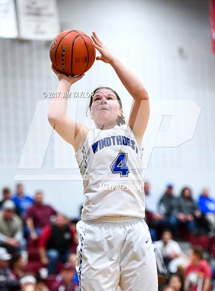 Thumbnail 2 in Windthorst vs Huckabay photogallery.