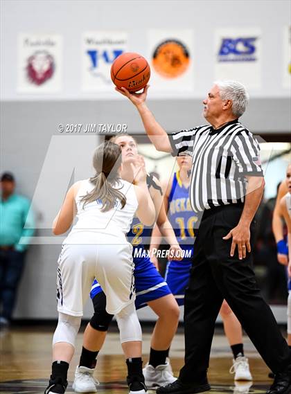 Thumbnail 3 in Windthorst vs Huckabay photogallery.