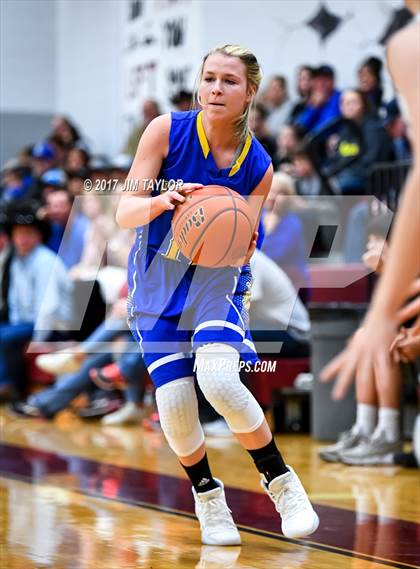 Thumbnail 1 in Windthorst vs Huckabay photogallery.