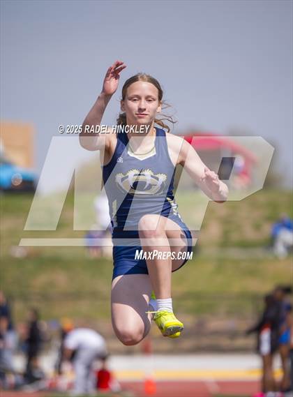Thumbnail 2 in Bill Summa Invitational photogallery.