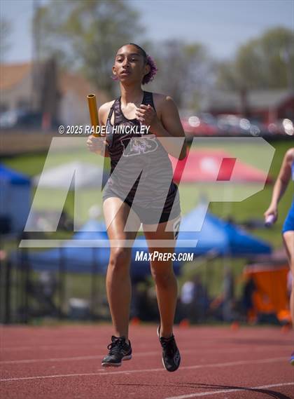 Thumbnail 2 in Bill Summa Invitational photogallery.