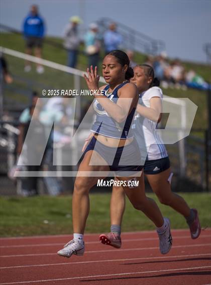 Thumbnail 3 in Bill Summa Invitational photogallery.