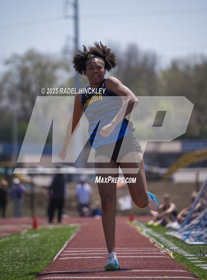 Thumbnail 3 in Bill Summa Invitational photogallery.