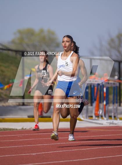 Thumbnail 3 in Bill Summa Invitational photogallery.