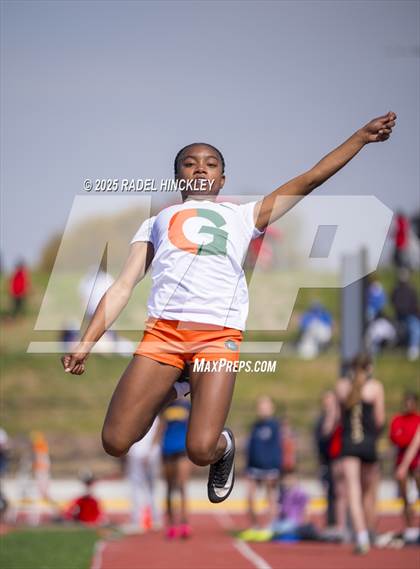 Thumbnail 3 in Bill Summa Invitational photogallery.