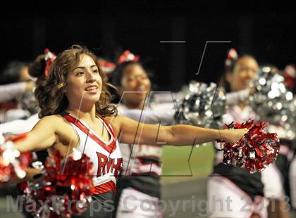Thumbnail 1 in Great Oak @ Rancho Verde photogallery.