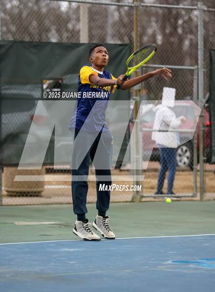 Thumbnail 1 in Olive Branch vs Southaven photogallery.