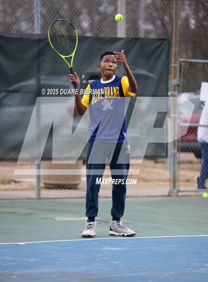 Thumbnail 2 in Olive Branch vs Southaven photogallery.