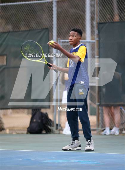 Thumbnail 3 in Olive Branch vs Southaven photogallery.