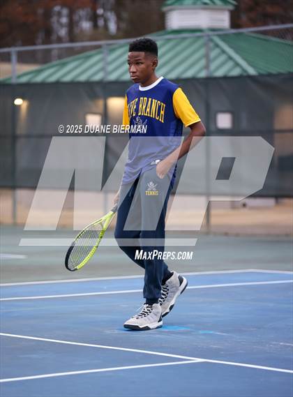 Thumbnail 3 in Olive Branch vs Southaven photogallery.